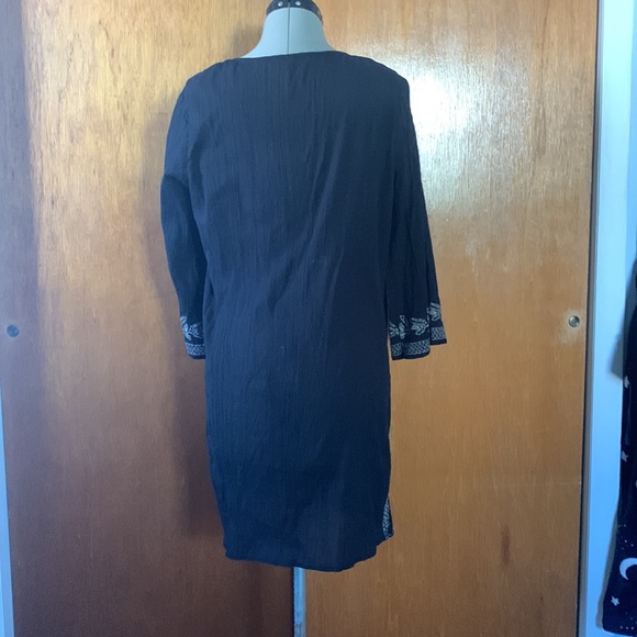 Old Navy black w/ silver embroidery tunic dress blouse L - Picture 4 of 8